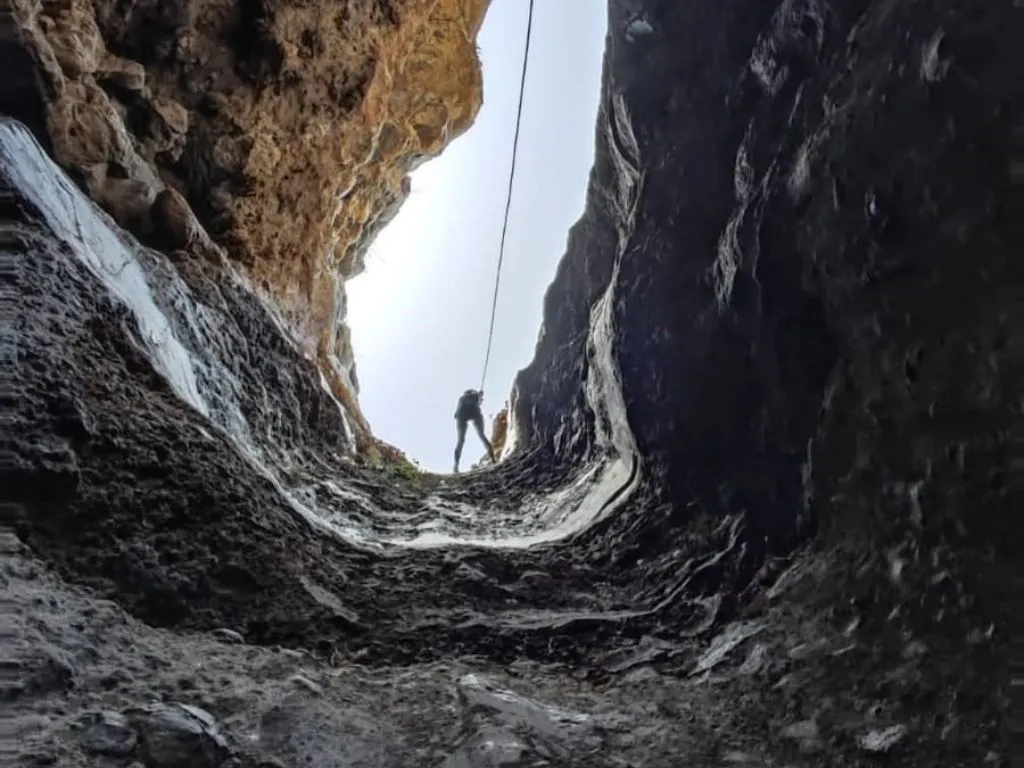 8 Mosquetones Adventure