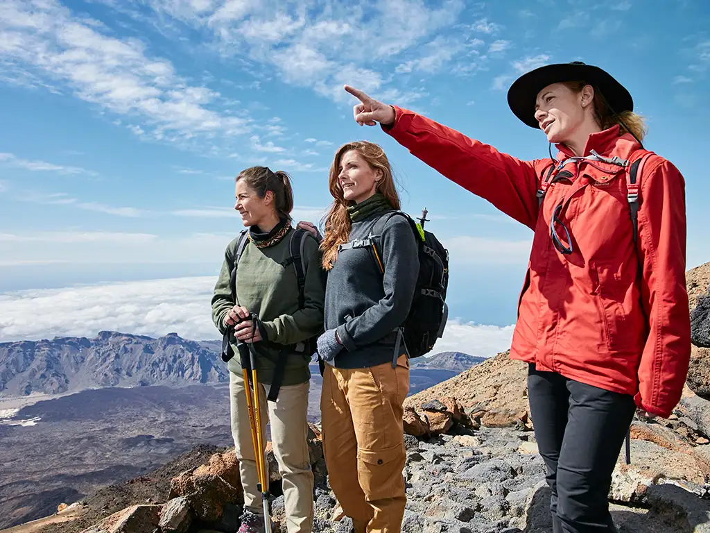 VIP Ascent to the Peak on foot